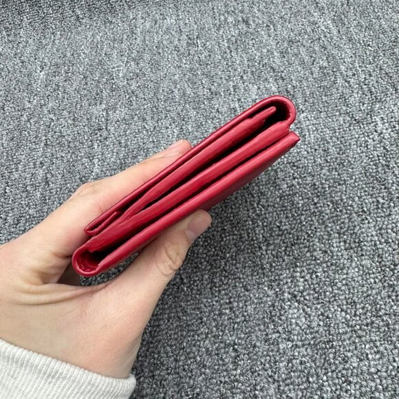 Louis Vuitton Lockme Leather Wallet 335-030125 - Picture 6 of 10